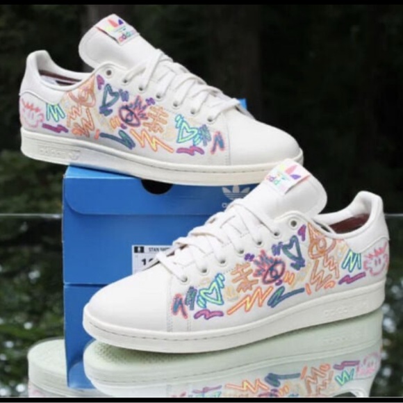 2022 Adidas X Kris Andrew Small Pride Collection Stan Smith. - Picture 2 of 14